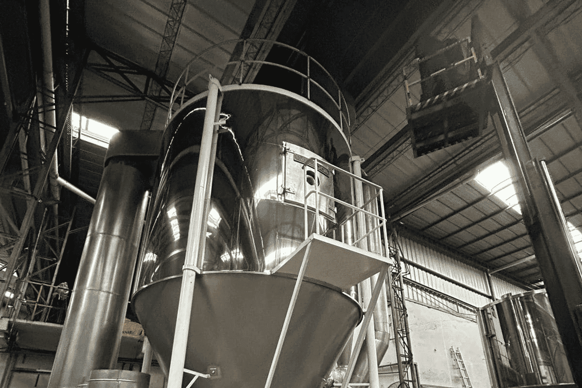 Secado spray de aguas de cola en la industria de harina de pescado